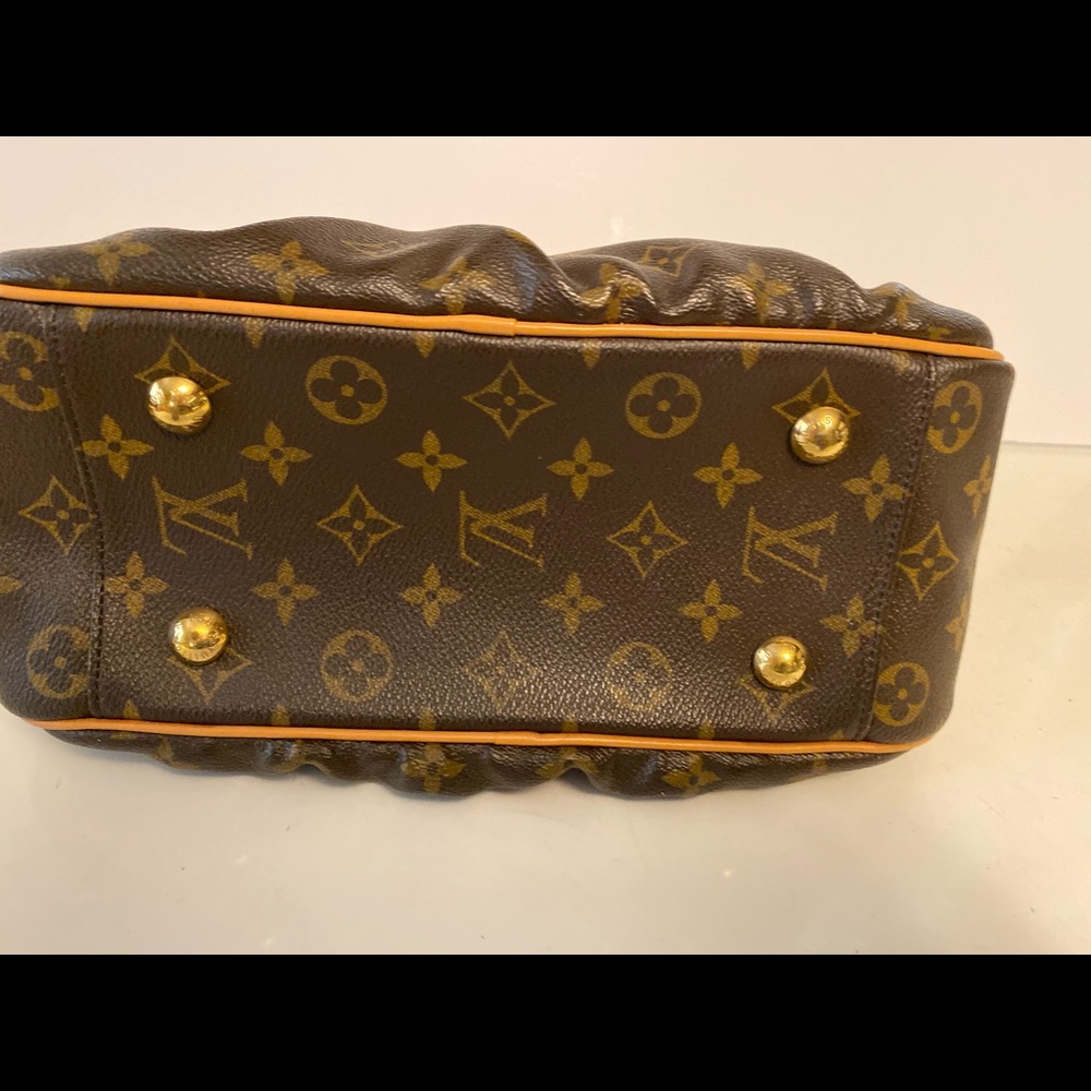 Louis Vuitton Klara handbag - Picture 3 of 8